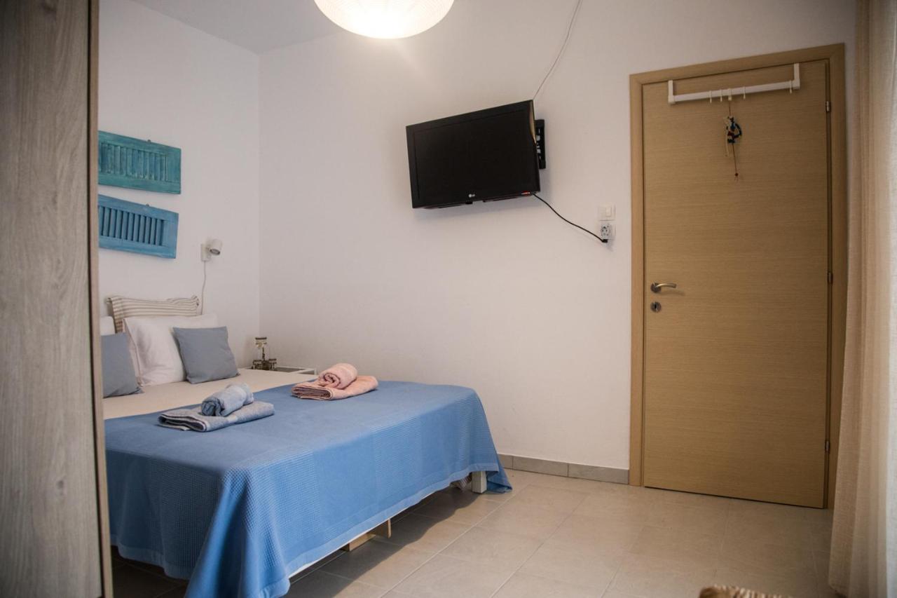 Grey Theros Apartments Paralia Dionysiou Exterior foto